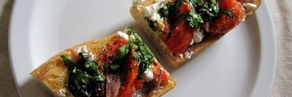 Гренки с анчоусами