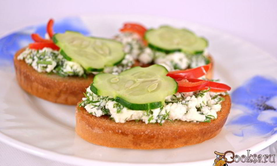 Рецепт гренков с брынзой