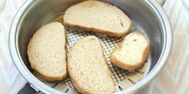 гренки с колбасой и картофелем