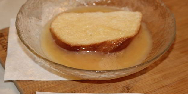 гренки с молоком и яйцом