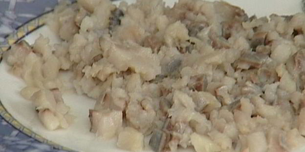 гренки с селедочным маслом