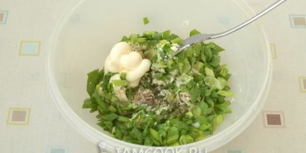 гренки с сыром и луком на сковороде