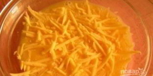 гренки с сыром, яйцом и колбасой