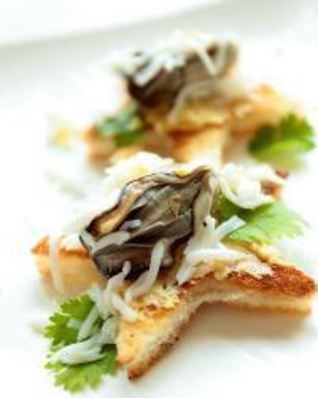 Гренки с устрицами