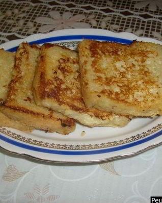 Гренки с яйцом и молоком