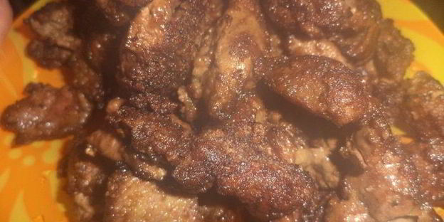 гренки с жареной печенкой