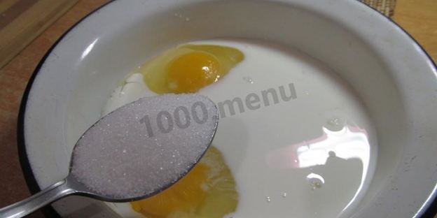 сладкие гренки с яйцом и молоком