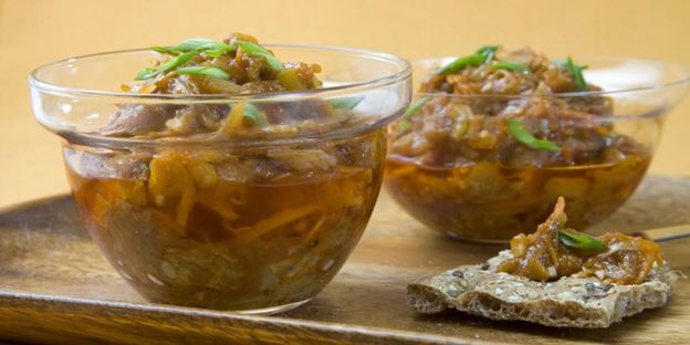 икра овощная с чесноком