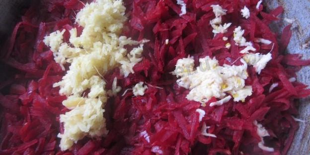 свекольная икра с имбирем