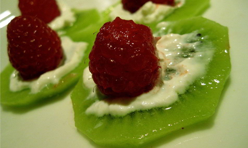 Рецепт фруктовых канапе