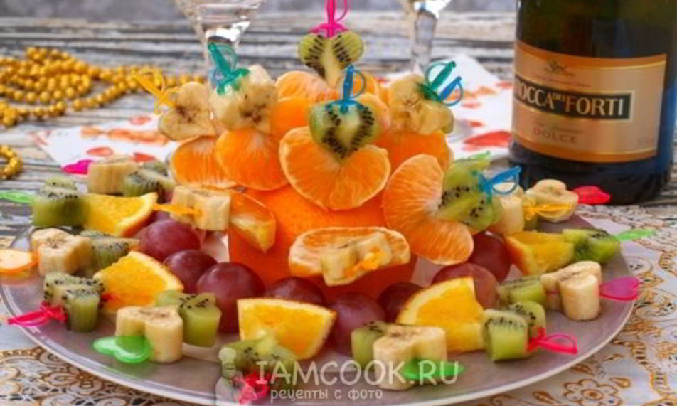 Рецепт канапе из фруктов