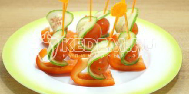 канапе на праздничный стол кораблики