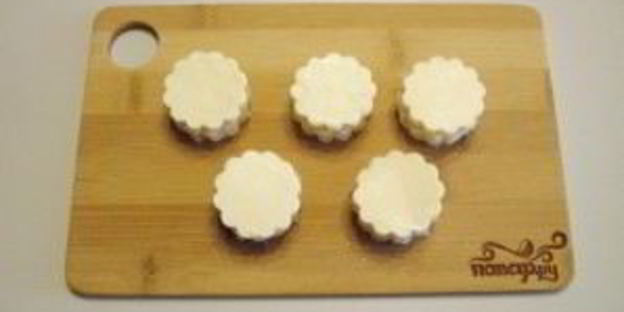 канапе обезьянки на шпажках