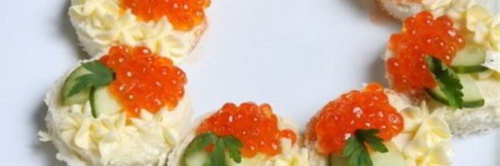 Канапе с икрой
