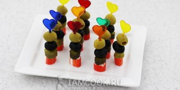 канапе с оливками