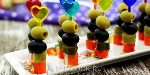 канапе с оливками