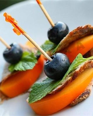 Канапе с жареным мясом