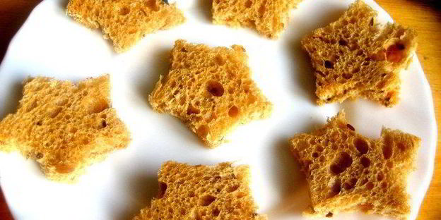 пикантные канапе из свеклы