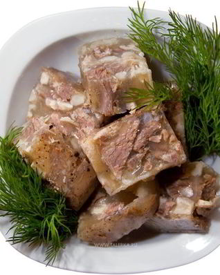 Холодец из говяжьих ножек