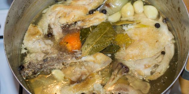 холодец из курицы и свиных ножек