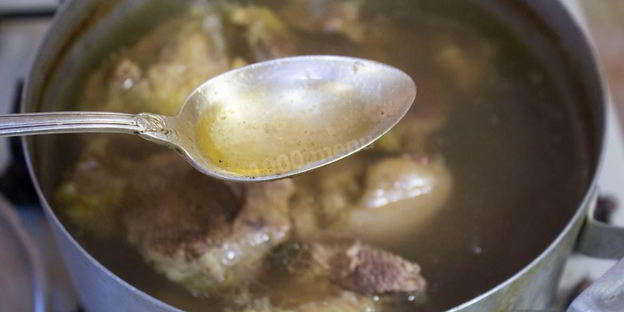 холодец из свиных ножек и говядины