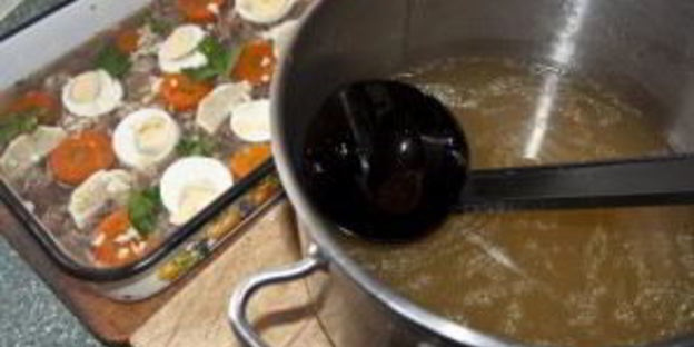 холодец в мультиварке борк