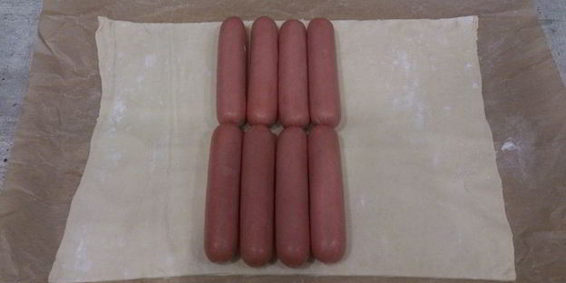 плетеный хот-дог