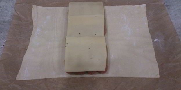 плетеный хот-дог