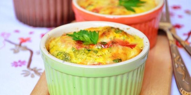 фритата омлет с ветчиной и сыром