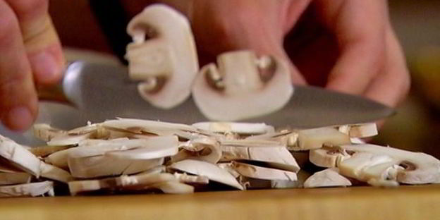 фриттата с грибами и шпинатом