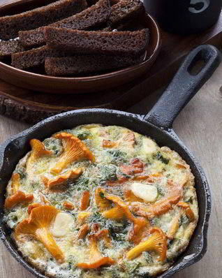 Фриттата с лисичками