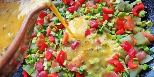 фриттата с лососем и картофелем