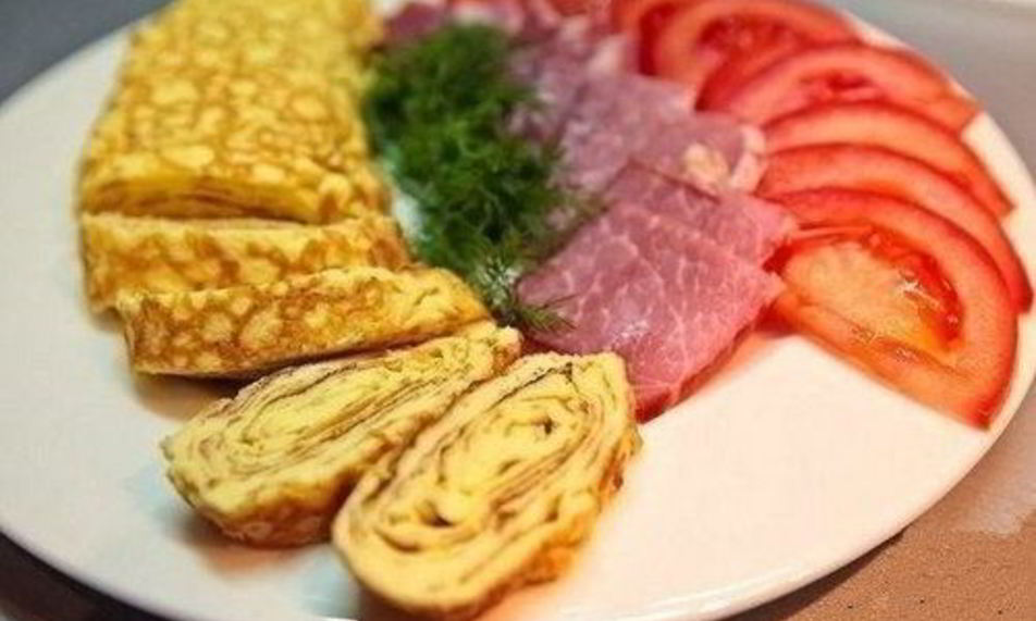 Рецепт омлета по-японски с вяленой говядиной