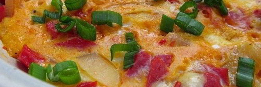 Омлет с брынзой и помидорами