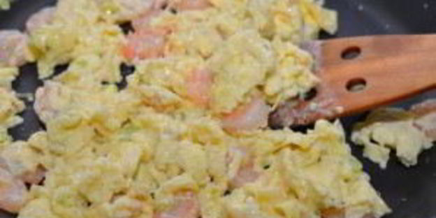 омлет с креветками