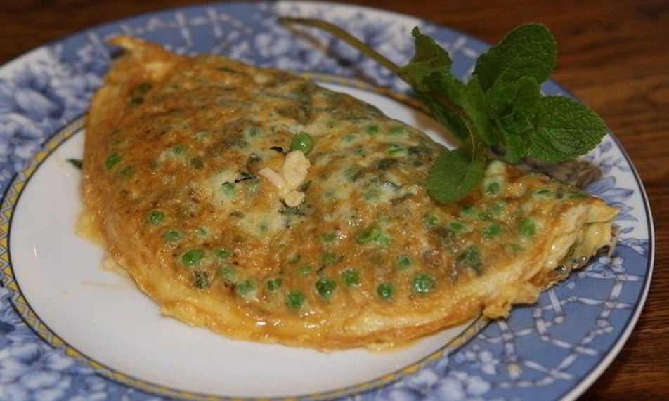 Рецепт омлета с мятой и зеленым горошком