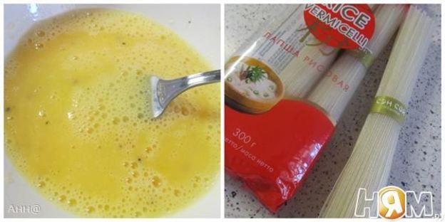 омусоба — японский омлет с овощам и соусом тонкацу