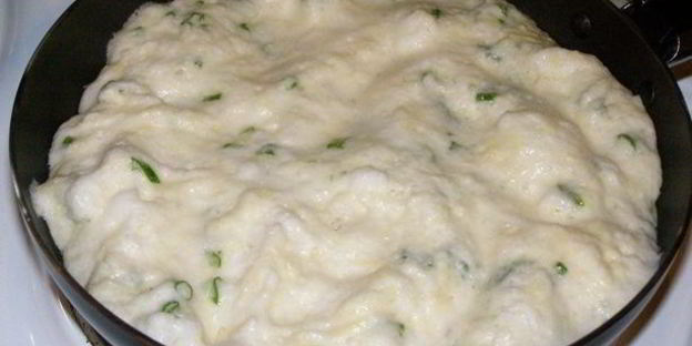 пышный омлет-суфле с тремя видами сыра