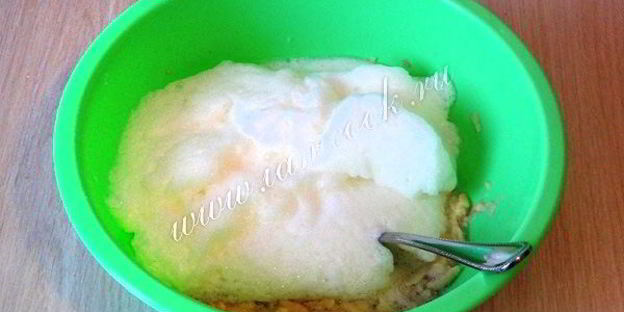 яблочный омлет