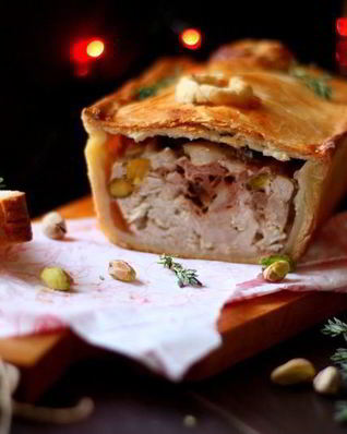 Мясной пирог Паштет в коре