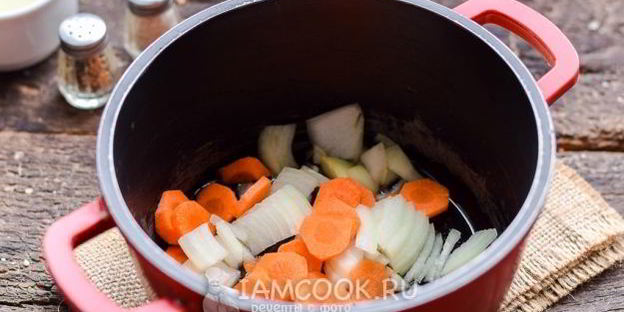 паштет из фасоли с сушеными грибами