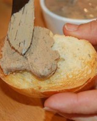 Паштет из куриной печени со сливочным сыром