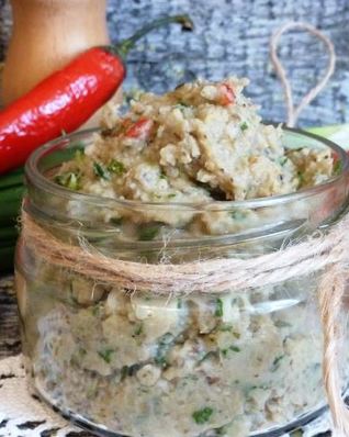 Паштет из нута с вешенками и грецкими орехами