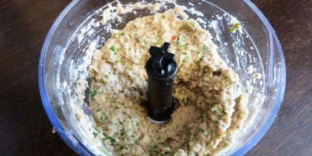 паштет из нута с вешенками и грецкими орехами