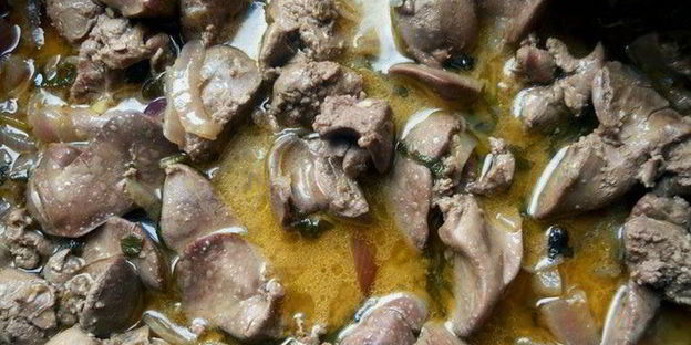 паштет из печени, белого вина и шалфея