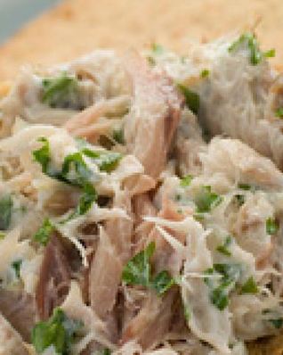 Паштет из скумбрии на овсяном печенье