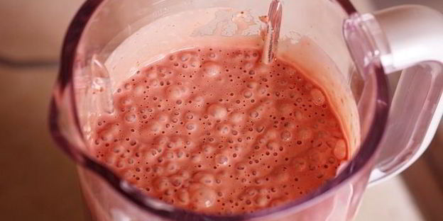 печеночный паштет с творожным сыром и кедровыми орешками