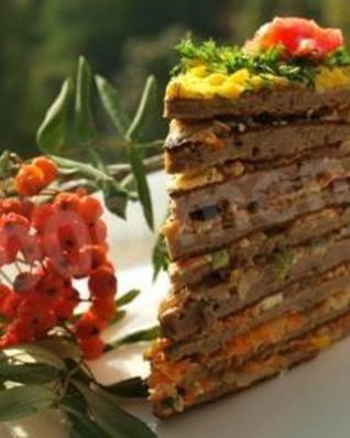 Печеночный торт с блинами