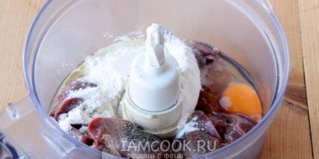 печеночный торт с грибами