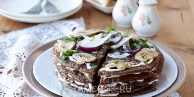 печеночный торт с грибами